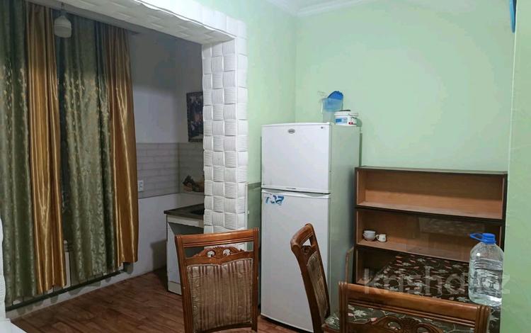 1-бөлмелі пәтер · 35 м² · 5/5 қабат, 3 микр — Янги шахар, бағасы: 130 000 ₸ в Шымкенте — фото 2