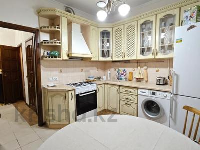 4-комнатная квартира · 93.5 м² · 1/5 этаж, жандосова за ~ 58 млн ₸ в Алматы, Ауэзовский р-н