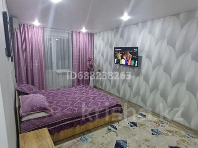 1-бөлмелі пәтер · 30 м² · 2/5 қабат, 4 микрорайон 10 — На против кафе Рандеву, бағасы: 10 000 〒 в Талдыкоргане, мкр Жастар