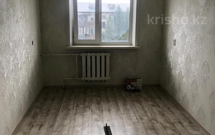 2-комнатная квартира · 42 м² · 5/5 этаж, Строителей 22 за 6.5 млн ₸ в Аксу — фото 12
