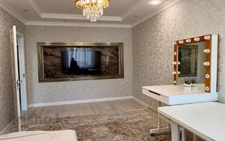 3-комнатная квартира · 80 м² · 17/18 этаж, Тауелсиздик за 46.5 млн ₸ в Астане, Алматы р-н — фото 11