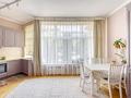 2-бөлмелі пәтер · 90 м² · 1/4 қабат, Омаровой 25, бағасы: 100.4 млн ₸ в Алматы, Медеуский р-н — фото 2
