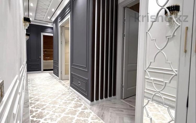 2-комнатная квартира · 70 м² · 3 этаж, Пр.Тайманова 48 за 62 млн ₸ в Атырау — фото 2