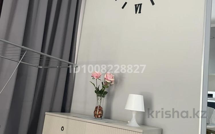 2-комнатная квартира · 73 м² · 14/16 этаж, Сатпаева 90/54 за 72.5 млн ₸ в Алматы, Бостандыкский р-н — фото 2