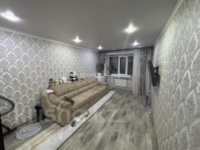 2-комнатная квартира · 41.6 м² · 1/5 этаж, момышулы 30 — Находиться возле магазина Витамин за 7 млн 〒 в Темиртау