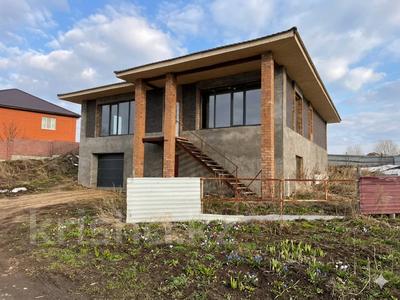 Жеке үй · 4 бөлме · 266 м² · 10 сот., Энтузиастов 43б, бағасы: 40 млн ₸ в Усть-Каменогорске