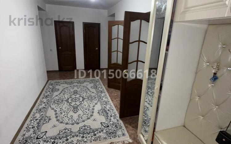 2 комнаты · 80 м² · 5/5 этаж, Бопай ханым 33 18дом — Нур сити 2мкр 18дом 80кв за 130 000 ₸ в Актобе, жилой массив Жилянка — фото 2