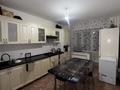 2 комнаты · 80 м² · 5/5 этаж, Бопай ханым 33 18дом — Нур сити 2мкр 18дом 80кв за 130 000 ₸ в Актобе, жилой массив Жилянка — фото 5