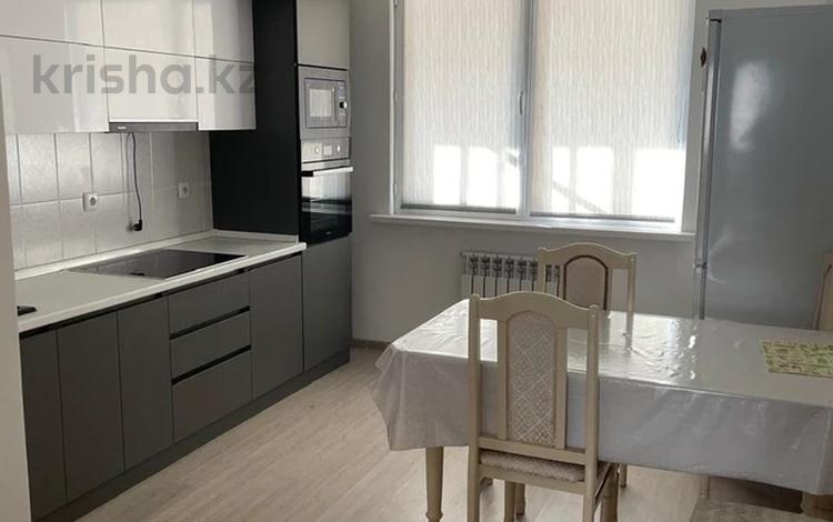 3-комнатная квартира · 83 м² · 5/9 этаж, мкр Атырау, Кульджинский тракт — Напротив Халык Арена за 320 000 ₸ в Алматы, Медеуский р-н — фото 2