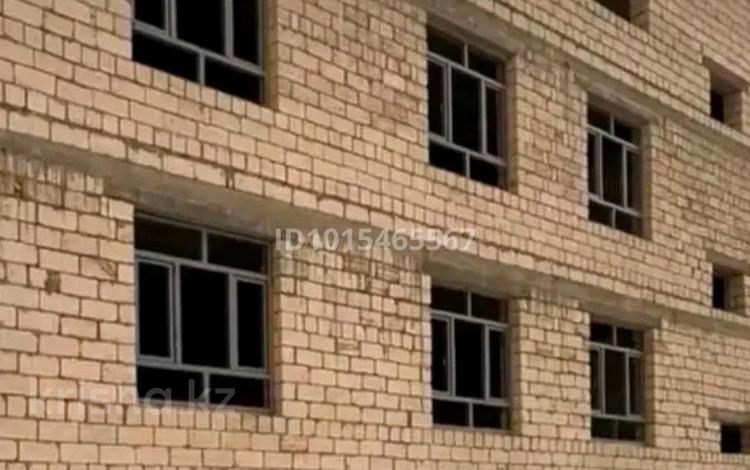 1-комнатная квартира · 50 м² · 5/7 этаж, 4 микрорайон 25 — ЖК Аманат премиум за 11 млн ₸ в Жанаозен — фото 2