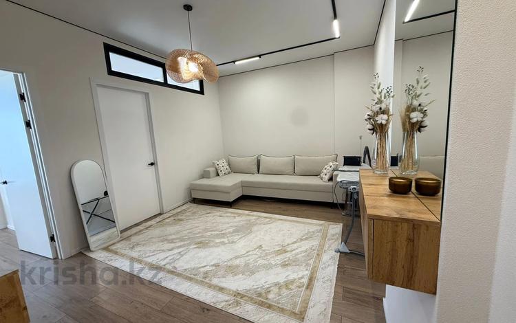 2-комнатная квартира · 46 м² · 5/18 этаж, Сыганак 24 за 300 000 ₸ в Астане, Нура р-н — фото 2