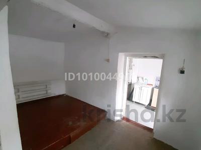 Отдельный дом · 2 комнаты · 40 м², мкр Шанхай за 40 000 〒 в Актобе