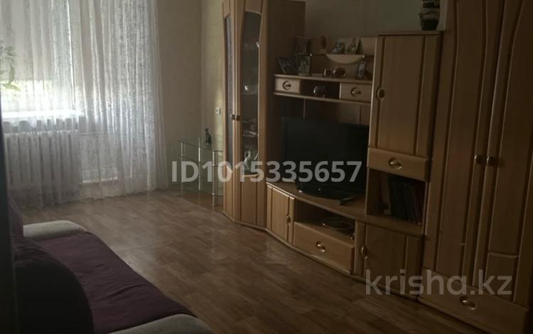 1-бөлмелі пәтер · 34 м² · 8/9 қабат, Жексенбаева 69 — Т.Масина и Сарайшык, бағасы: 80 000 ₸ в Уральске — фото 2