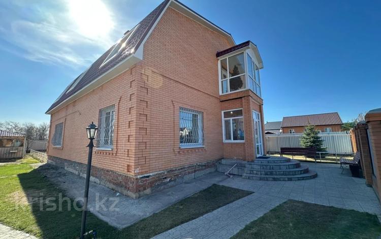 Отдельный дом · 6 комнат · 266.4 м² · 11.7 сот., Микрорайон амангельды за 130 млн ₸ в  — фото 3