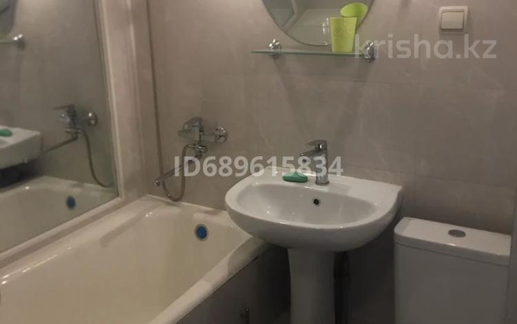 2-бөлмелі пәтер · 43 м² · 2/4 қабат, Жарокова 130, бағасы: 250 000 ₸ в Алматы, Бостандыкский р-н — фото 10