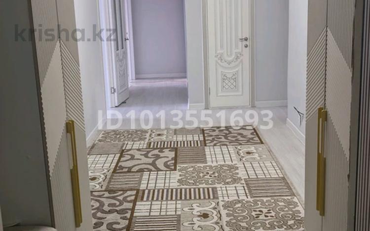 4-бөлмелі пәтер · 116 м² · 8/9 қабат, мкр. Алтын орда, Тауелсиздик — Тауелсиздик - Мустафа Шокая, бағасы: 51.5 млн ₸ в Актобе — фото 2