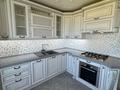 4-комнатная квартира · 102 м² · 7/9 этаж, 10 микрорайон 2 за 37 млн ₸ в Аксае — фото 2