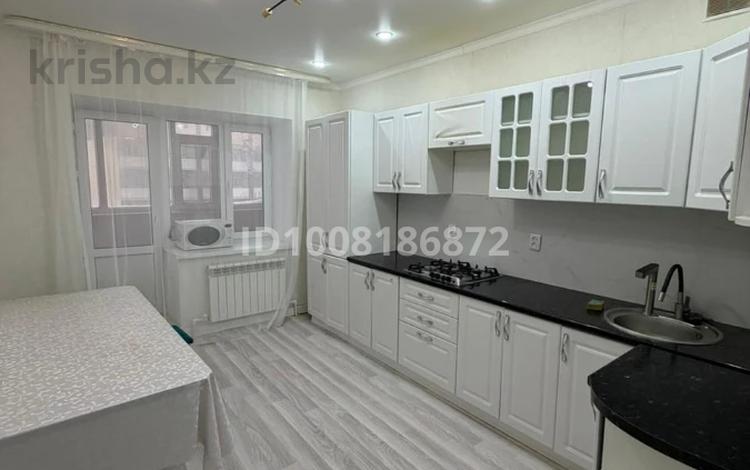 3-бөлмелі пәтер · 84 м² · 9/10 қабат, мкр. Алтын орда 10Б, бағасы: 26 млн 〒 в Актобе — фото 8