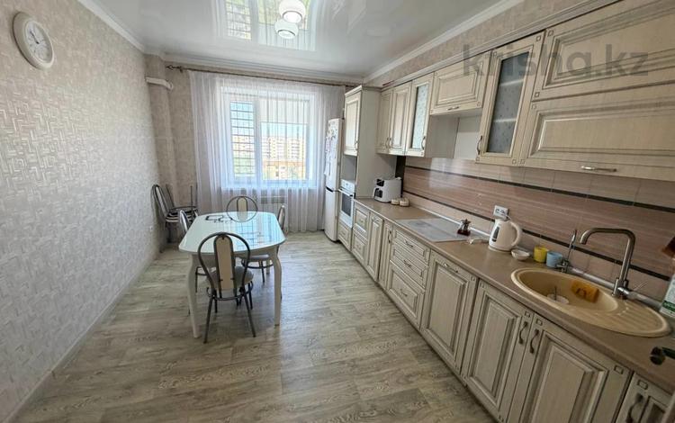 3-комнатная квартира · 94.2 м² · 9/9 этаж, 8-й Микрорайон 3б за 37 млн ₸ в Костанае — фото 2