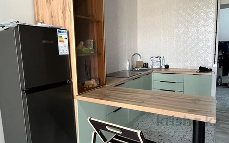 2-комнатная квартира · 51 м² · 2/5 этаж, мкр Юго-Восток, Республики 49/1 за 32 млн ₸ в Караганде, Казыбек би р-н — фото 2