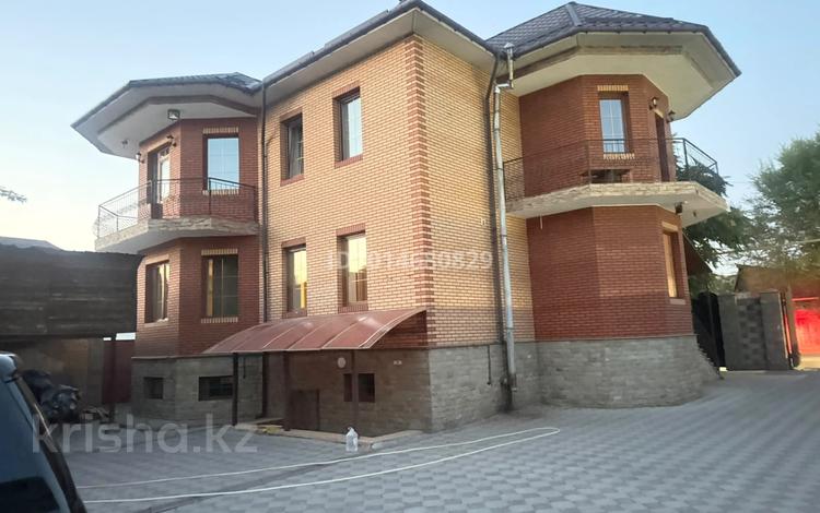 Отдельный дом · 5 комнат · 450 м² · 10 сот., мкр Калкаман-2, Кабылбаева — Калкаман 2 за 1.5 млн ₸ в Алматы, Наурызбайский р-н — фото 2