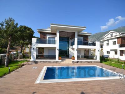 Продажа домов и дачи: Отдельный дом · 4 комнаты · 210 м² · , Аланья за ~ 211 млн 〒 Отдельный дом · 4 комнаты · 210 м² · , Аланья за ~ 211 млн 〒