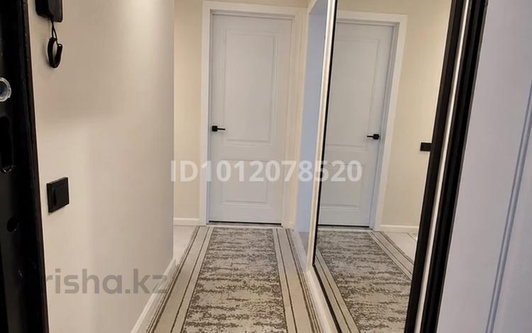 3-комнатная квартира · 65 м² · 1/4 этаж, мкр №6 17а за 45 млн ₸ в Алматы, Ауэзовский р-н — фото 2