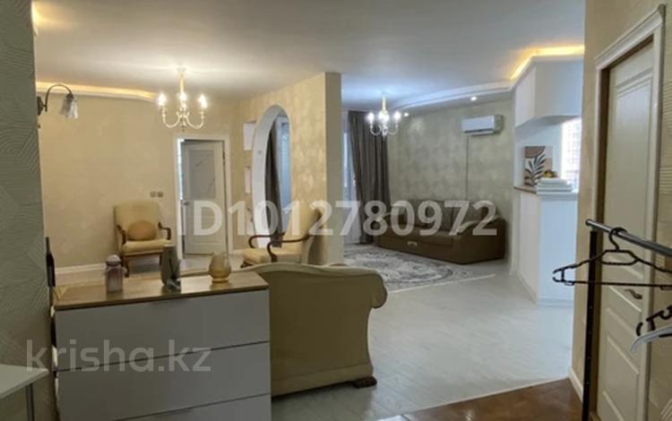 2-бөлмелі пәтер · 80 м² · 4/9 қабат, мкр Сары Арка, Исатай Тайманұлы 58 — Тайманов/Кулманов, бағасы: 35 млн ₸ в Атырау — фото 2