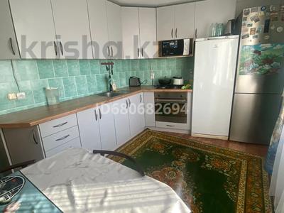 Продажа квартир в Карагандинской обл.: 3-комнатная квартира · 67 м² · 4/9 этаж, мкр Юго-Восток, 28й микрорайон 32 за 26.8 млн 〒 3-комнатная квартира · 67 м² · 4/9 этаж, мкр Юго-Восток, 28й микрорайон 32 за 26.8 млн 〒 в Караганде, Казыбек би р-н