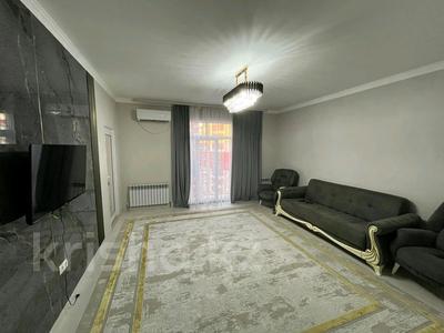 Пәтерлер в Шымкенте: 3-бөлмелі пәтер · 85 м² · 7/10 қабат · ай сайын, Куаныша Толеметова 50/21, бағасы: 250 000 〒 3-бөлмелі пәтер · 85 м² · 7/10 қабат · ай сайын, Куаныша Толеметова 50/21, бағасы: 250 000 〒 в Шымкенте, Абайский р-н