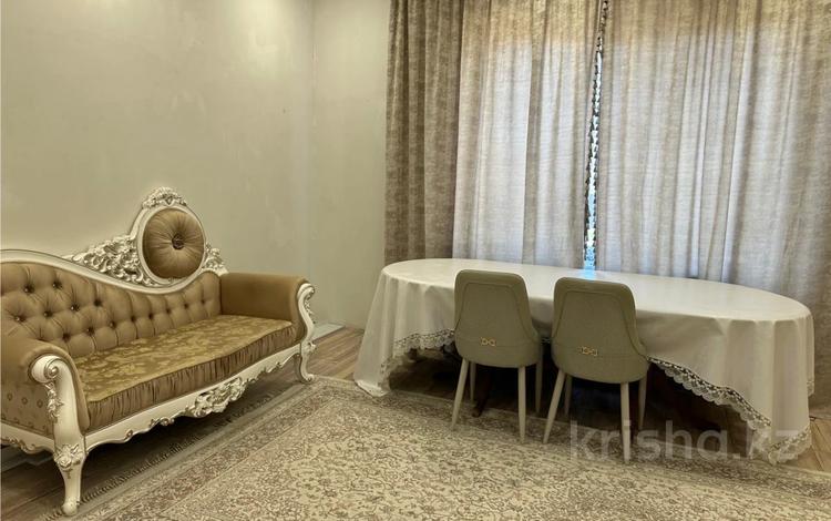 5-комнатная квартира · 141 м² · 1/1 этаж, мкр Кунгей , назира турекулова за 61 млн ₸ в Караганде, Казыбек би р-н — фото 2