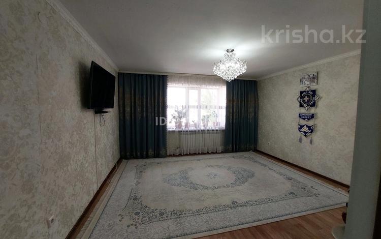 2-бөлмелі пәтер, 60.3 м², 2/9 қабат, Нур Актобе 4в, бағасы: 17 млн 〒 — фото 2