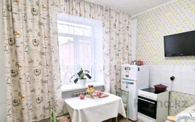 2-комнатная квартира, 70 м², 1/3 этаж, Постышева