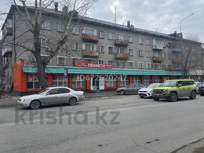 Продажа коммерческой недвижимости в Абай обл.: Магазины и бутики · 1600 м² за 500 млн 〒 Магазины и бутики · 1600 м² за 500 млн 〒 в Семее