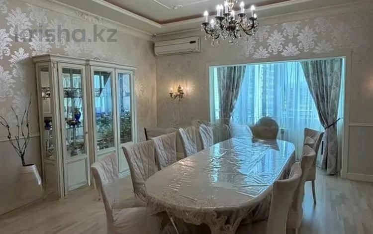 3-бөлмелі пәтер · 120 м² · 12/19 қабат, Муканова, бағасы: 101 млн ₸ в Алматы, Алмалинский р-н — фото 3