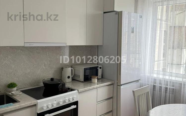 3-бөлмелі пәтер · 64.5 м² · 8/10 қабат, Майкудук, Мкр Голубые пруды 7, бағасы: 29.5 млн ₸ в Караганде, Алихана Бокейханова р-н — фото 7