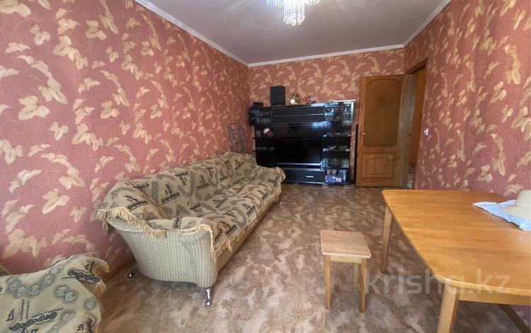 3-бөлмелі пәтер · 64 м² · 3/5 қабат, Восток-2 ш/а., бағасы: 18.6 млн ₸ в Караганде, Алихана Бокейханова р-н — фото 2