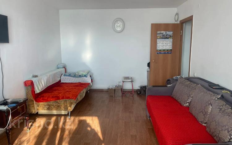 1-бөлмелі пәтер · 42 м² · 5/5 қабат, Доспанова 30, бағасы: 9 млн ₸ в Аксу — фото 2