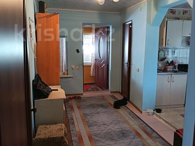 Жеке үй · 3 бөлме · 80 м² · 4.5 сот., Рустембекова, бағасы: 20 млн ₸ в Талдыкоргане, военный городок Улан