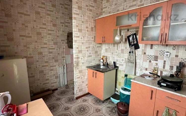 2-комнатная квартира · 29.9 м² · 1/5 этаж, Гагарина — 35 КВАРТАЛ за 8.9 млн 〒 в Семее — фото 2