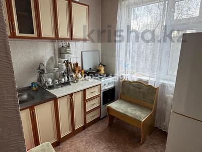 2-бөлмелі пәтер · 46 м² · 4/5 қабат, Карасу 7, бағасы: 10 млн ₸ в Таразе