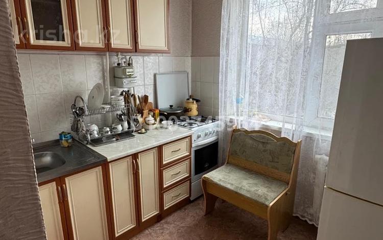 2-бөлмелі пәтер · 46 м² · 4/5 қабат, Карасу 7, бағасы: 10 млн ₸ в Таразе — фото 5