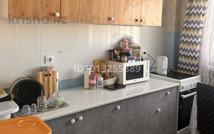 1-бөлмелі пәтер · 38.4 м² · 8/14 қабат, ул. Абикен Бектуров 17, бағасы: 24.5 млн ₸ в Астане, Есильский р-н — фото 2