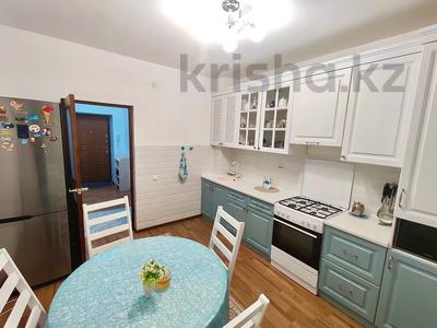 3-комнатная квартира, 95 м², 6/10 этаж, мкр. Алтын орда, Мангилик Ел за 29 млн 〒 в Актобе, мкр. Алтын орда