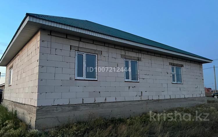 Отдельный дом · 3 комнаты · 148 м² · 7.5 сот., Окжетпес 5 — В районе новой школы за 25 млн 〒 в Жалтырколе — фото 2