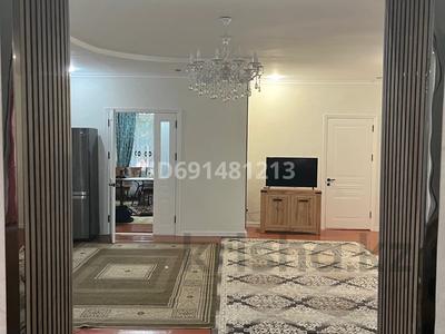 Отдельный дом · 6 комнат · 240 м² · 20 сот., Балапан ата 17 — Поликлиника Ай-нуры за ~ 100 млн 〒 в Шымкенте, Туран р-н