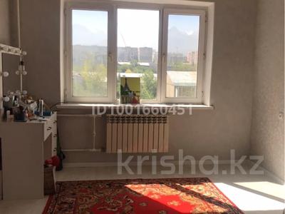 Аренда квартир в Алматы: 1-комнатная квартира · 40 м² · 6/9 этаж, мкр Аксай-4 101 — Саина угол Жубанова за 200 000 〒 1-комнатная квартира · 40 м² · 6/9 этаж, мкр Аксай-4 101 — Саина угол Жубанова за 200 000 〒 в Алматы, Ауэзовский р-н