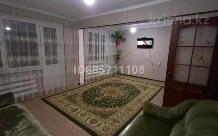 4-бөлмелі пәтер, 80 м², 5/5 қабат, Мкр. Акмечеть 21 — Возле школы N136, N9, бағасы: 12 млн 〒 в  — фото 10