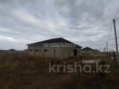Отдельный дом · 4 комнаты · 180 м² · 15 сот., Нет за 12 млн 〒 в Актобе, жилой массив Бауырластар-5