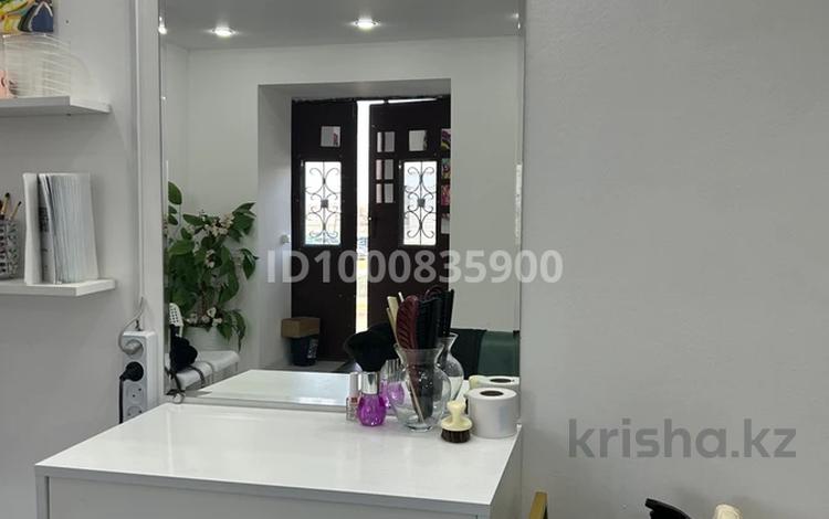 Салоны красоты · 36.3 м² за 15 млн ₸ в Актобе, Нур Актобе — фото 2